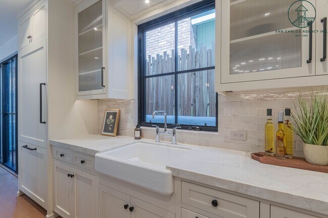 Building Photo - Newly Built Three Bedroom Carmel-by-the-Sea Rental Opportunity