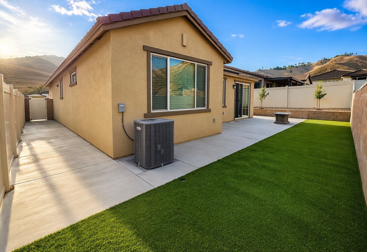 Building Photo - 8167 Elissa Dr