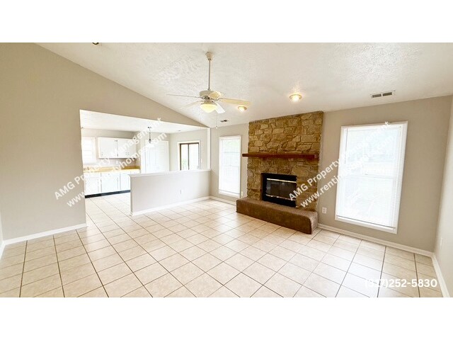 Building Photo - WAYNE TOWNSHIP!