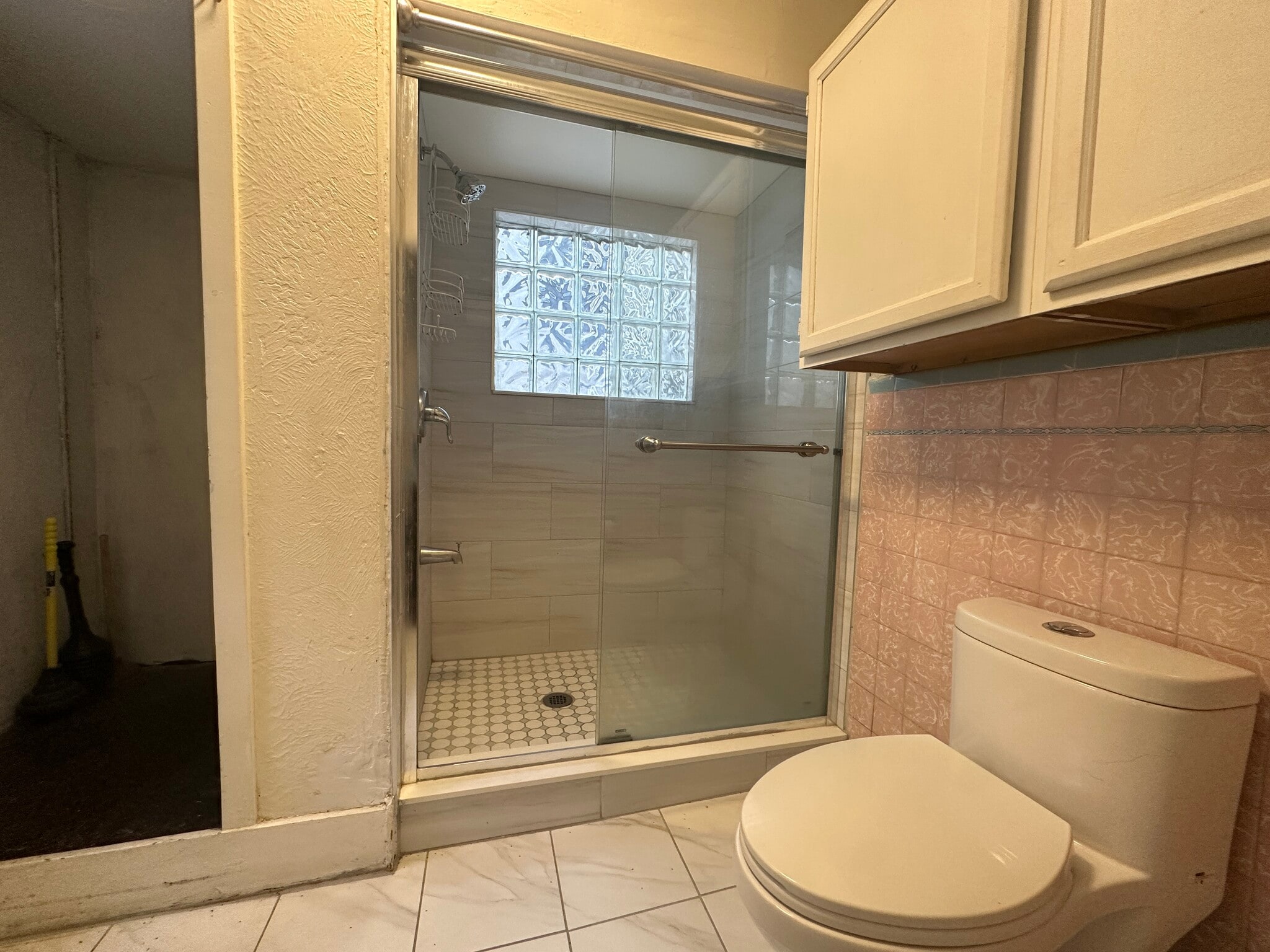 Building Photo - 917 Ellsworth St