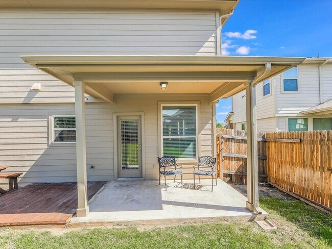 Building Photo - 316 Potters Peak Way