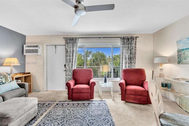 Building Photo - 2501 N Ocean Blvd