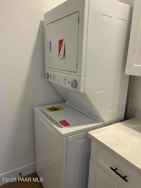 Building Photo - 5992 Finch Pl