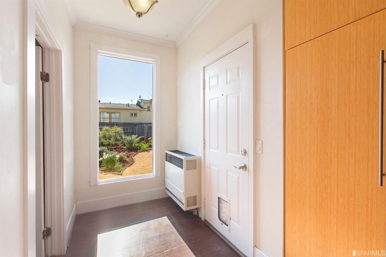 Building Photo - 1258 67th St