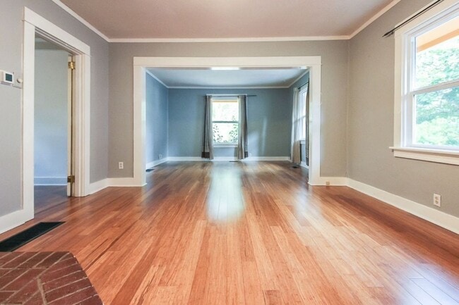 Building Photo - 5114 SE 58th Ave