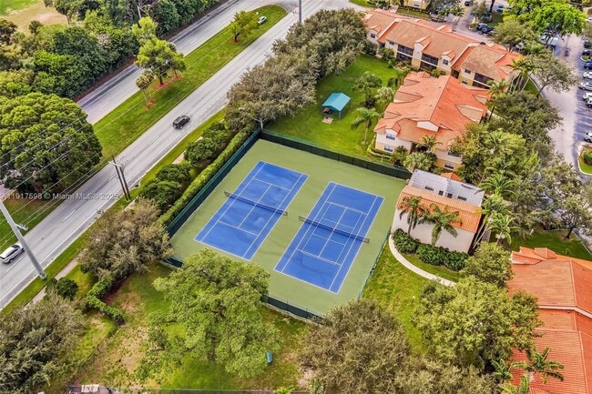 Building Photo - 1263 SW 46th Ave