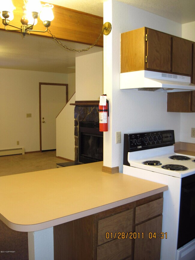 Building Photo - 1400 Carolyn Cir
