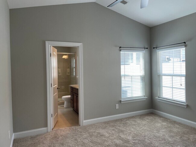 Building Photo - 2510 Gallery Drive
