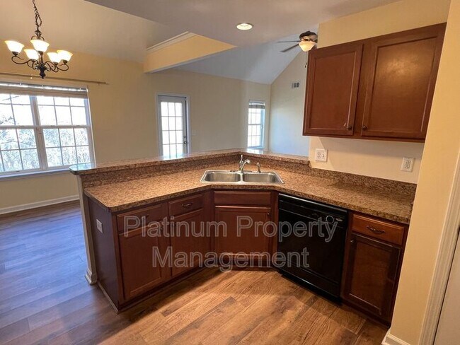 Building Photo - 279 Wahsega Way