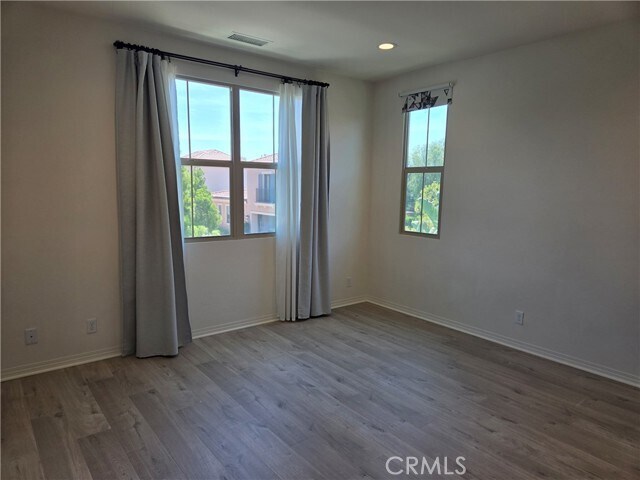 Building Photo - 93 Henson