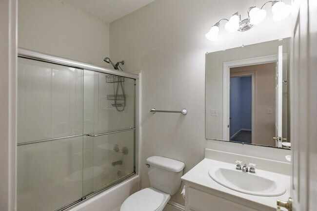 Building Photo - 580 Wolf Creek Trail