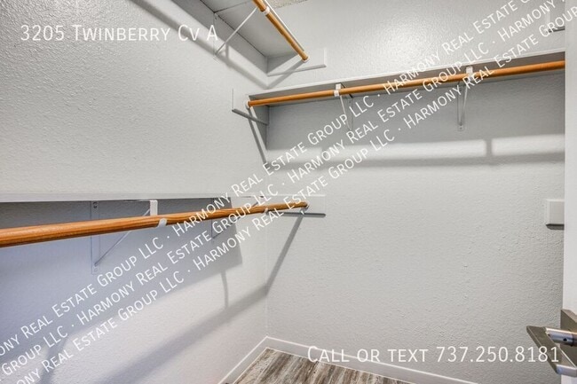 Building Photo - 3205 Twinberry Cove