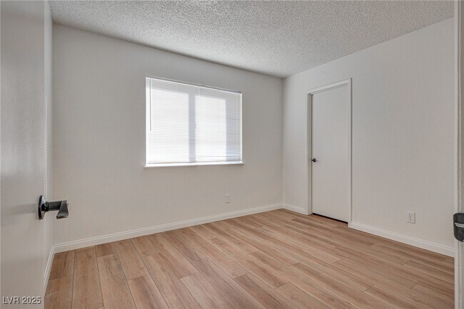 Building Photo - 4628 Pony Express St