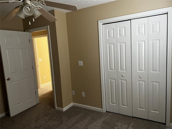 Building Photo - 801 Cottage Ln