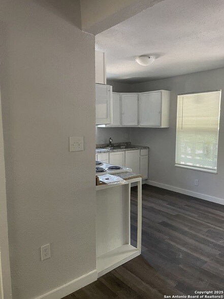 Building Photo - 4818 Monterey St