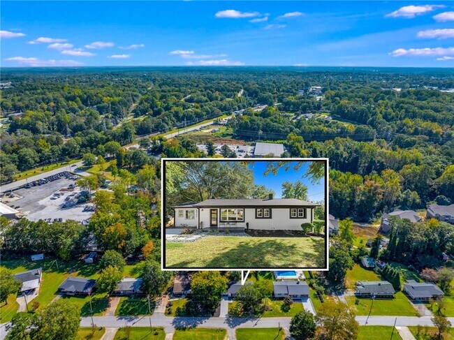 Building Photo - 710 Evelyn Dr