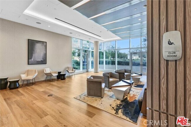 Building Photo - 877 Francisco St