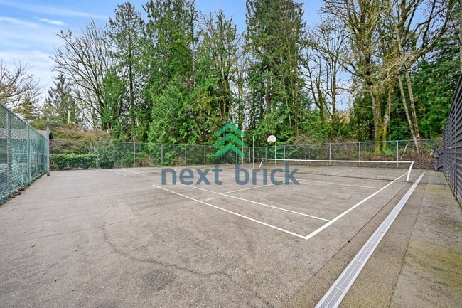 Building Photo - Charming 2-Bed Townhouse Retreat in Bothell with 2.5 Baths – Your Perfect Sanctuary Awaits!