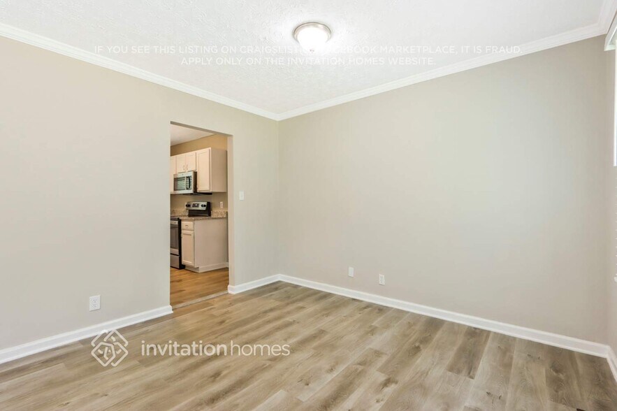 Building Photo - 2497 Brentwood Rd