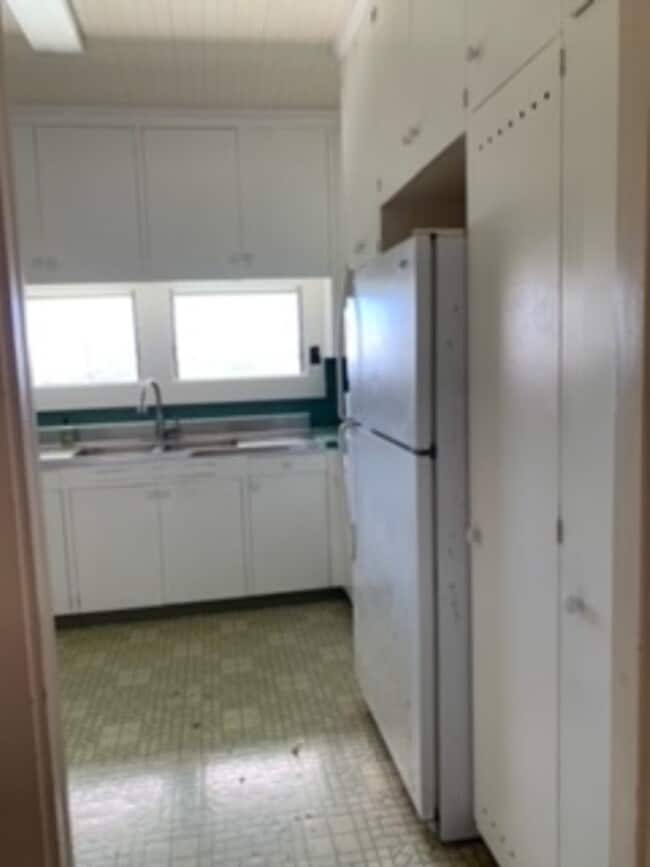 Building Photo - H292ach