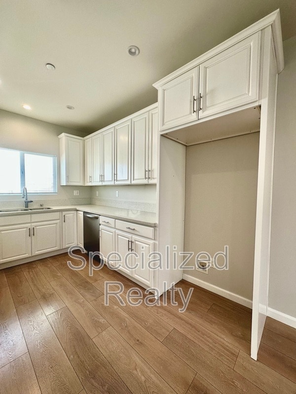 Building Photo - 6221 Elmer Ave