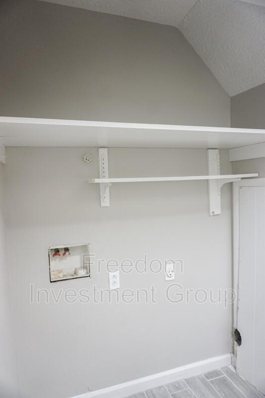 Building Photo - 9124 Cedarpark Ln NW