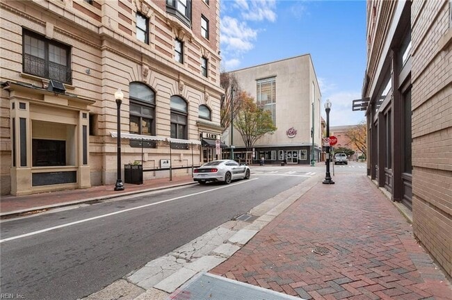 Building Photo - 241 Granby St