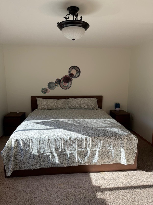 Building Photo - 320 Zillah Pl SE