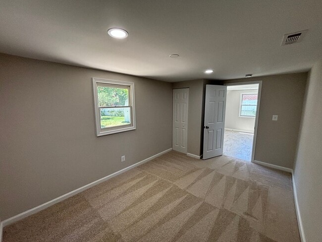Building Photo - Single Family Home in Glen Burnie