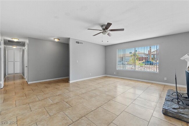 Building Photo - 2896 Klinger Cir