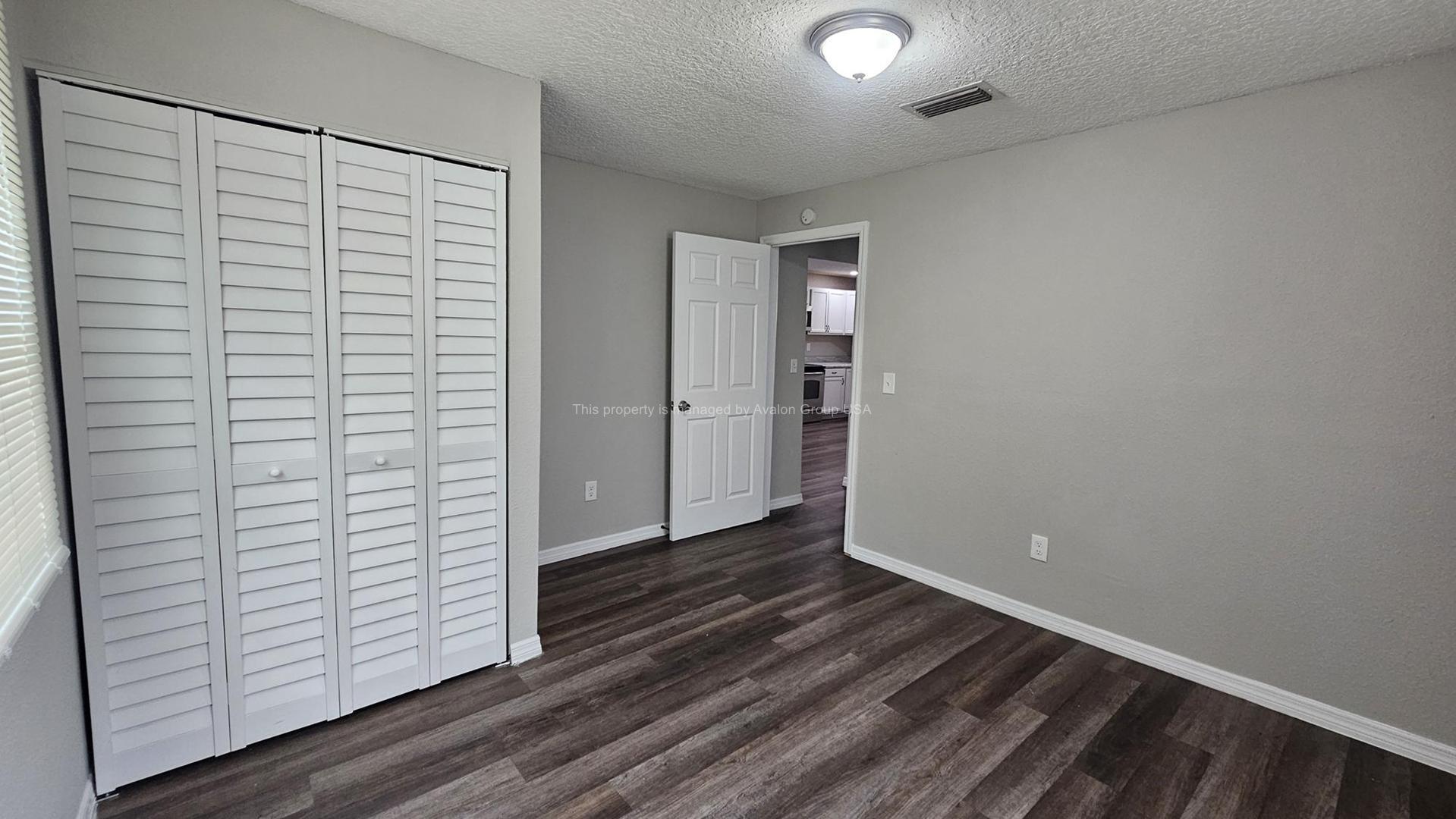 Building Photo - 10875 Biscayne Blvd
