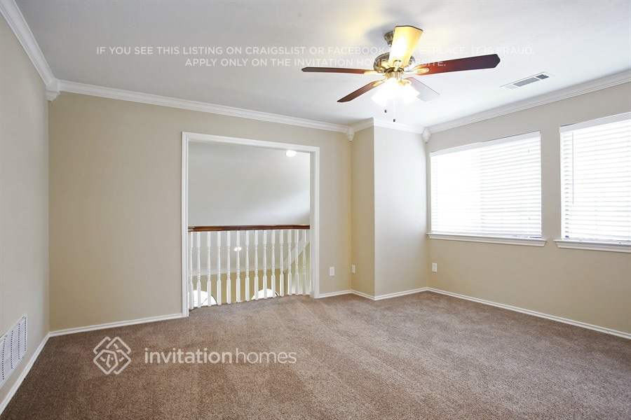 Building Photo - 8809 Clearlake Dr