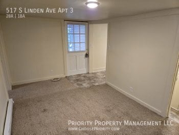 Building Photo - 517 S Linden Ave
