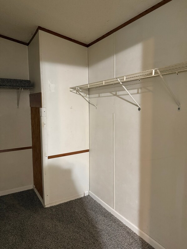 Building Photo - 1353 LA-139