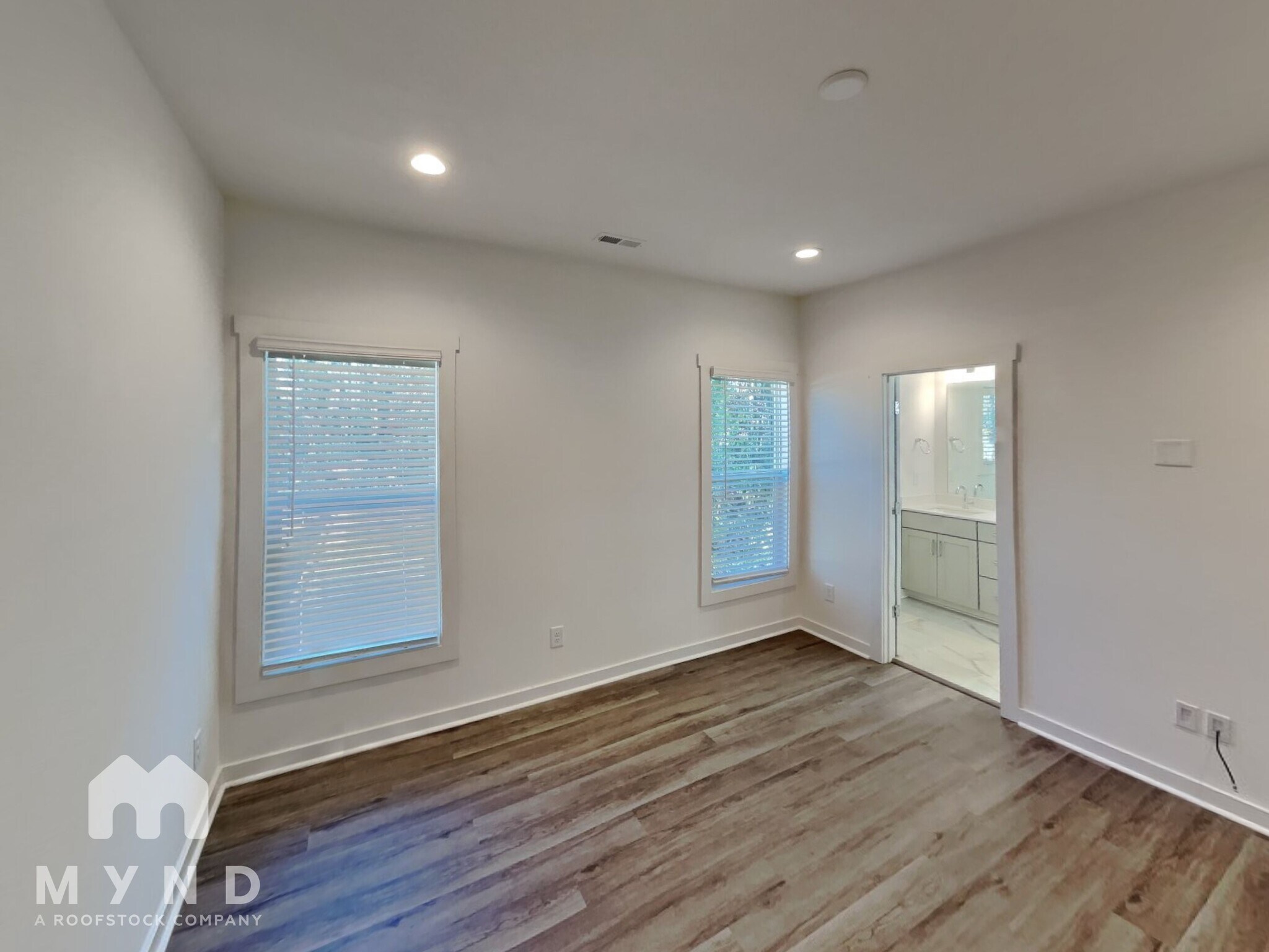 Building Photo - 2830 Willow St