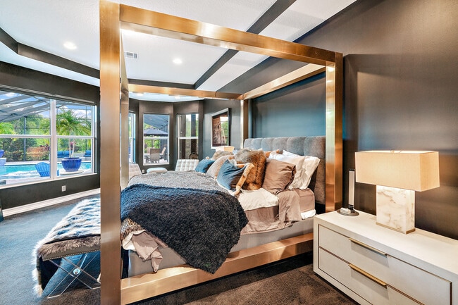 Building Photo - 279 Carina Dr