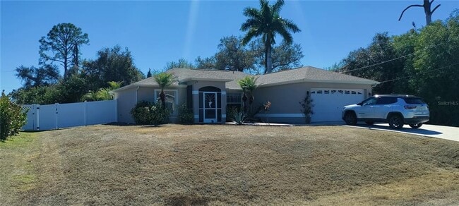 Building Photo - 4550 Fernway Dr