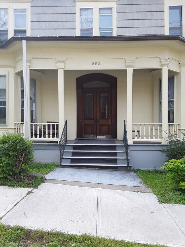 Street View - 523 E State St