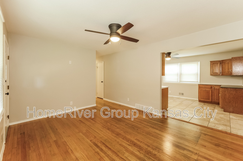 Building Photo - 4722 Overton Ave