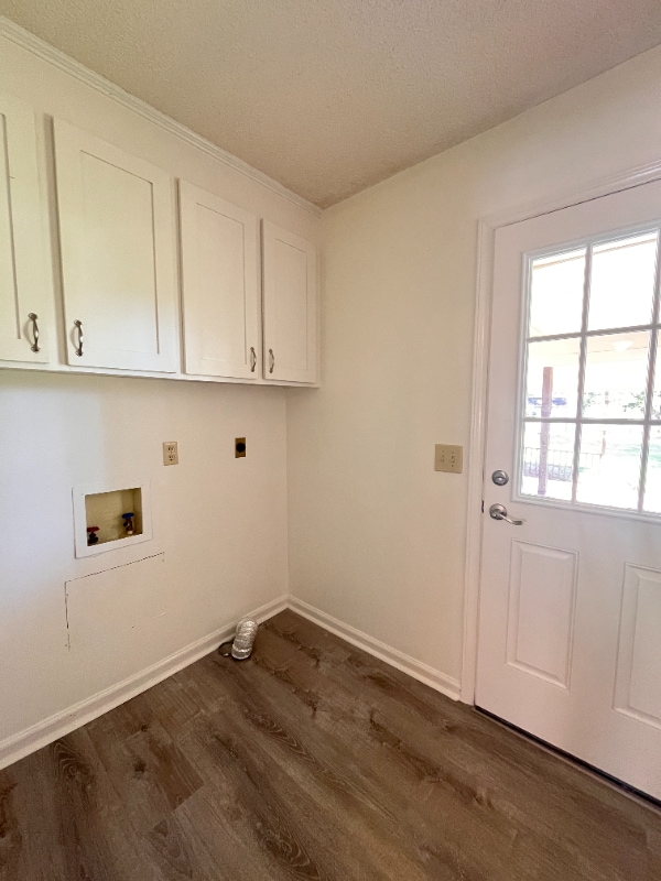 Building Photo - 343 Guildford Cir