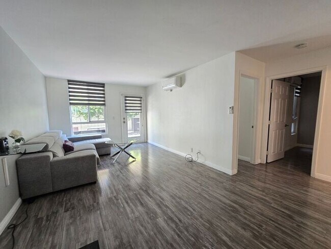 Building Photo - Convenient 2BR/2BA Condo Near SDSU at Campus Walk Condos