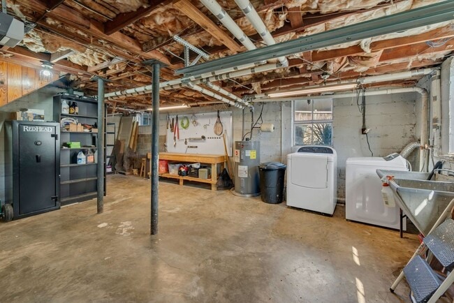 Building Photo - Charming Inglewood bungalow apartment just minutes from downtown!