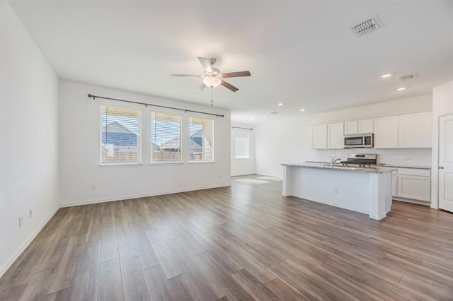 Building Photo - 2529 Starwater Dr