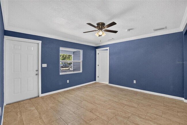 Building Photo - 1754 27th St S