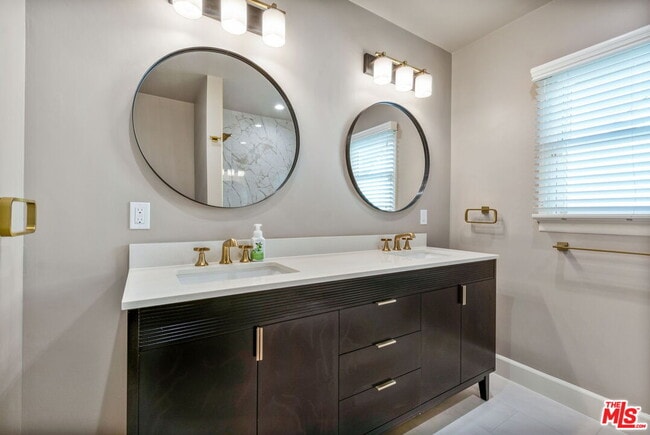 Building Photo - 5911 S Corning Ave