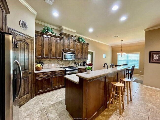 Building Photo - 4281 Rock Bend Dr