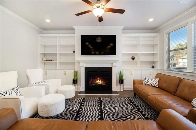 Building Photo - 603 Skye Ct