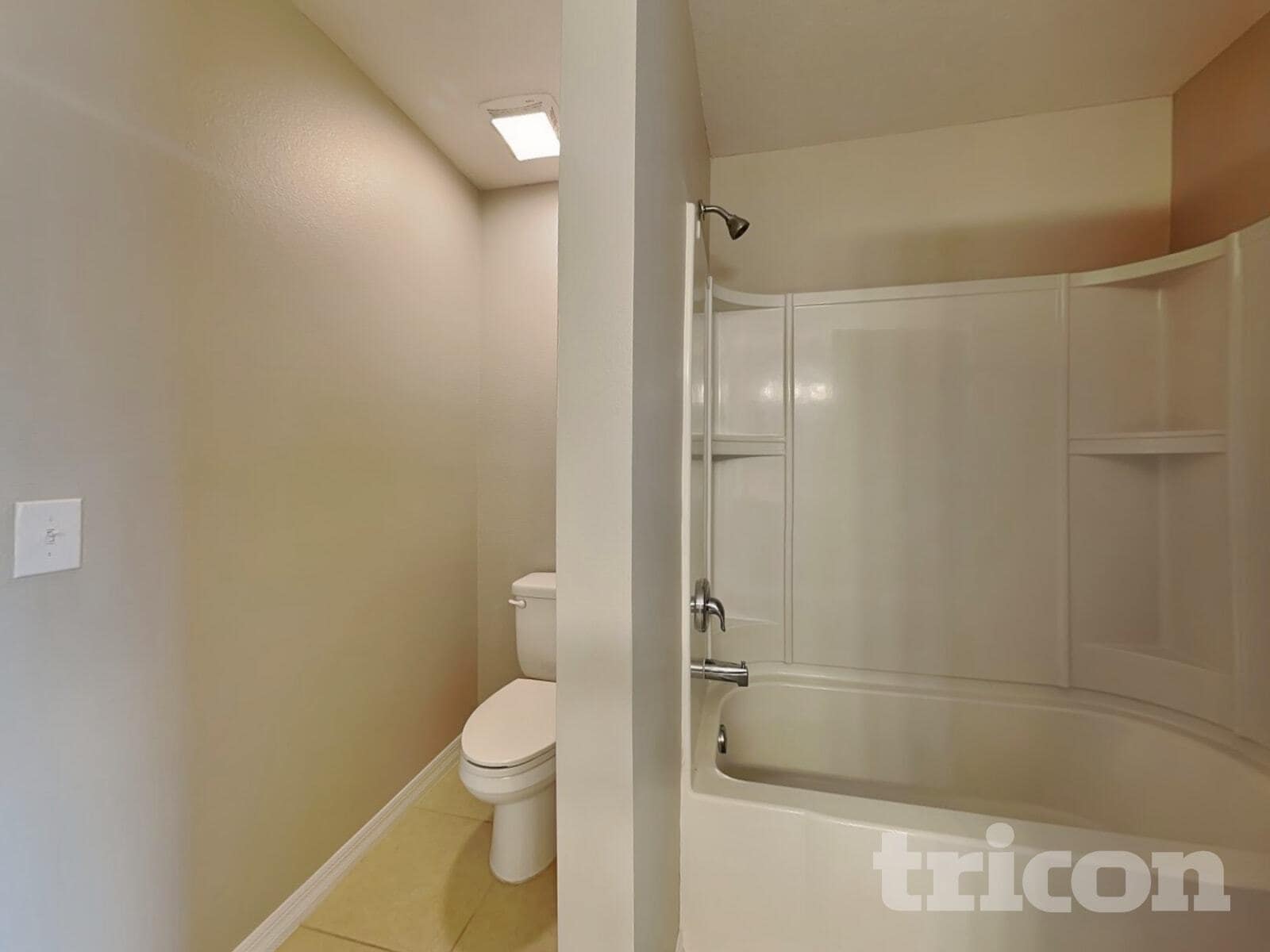 Building Photo - 1479 Swan Lake Cir