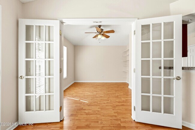 Building Photo - 2928 Waters View Cir