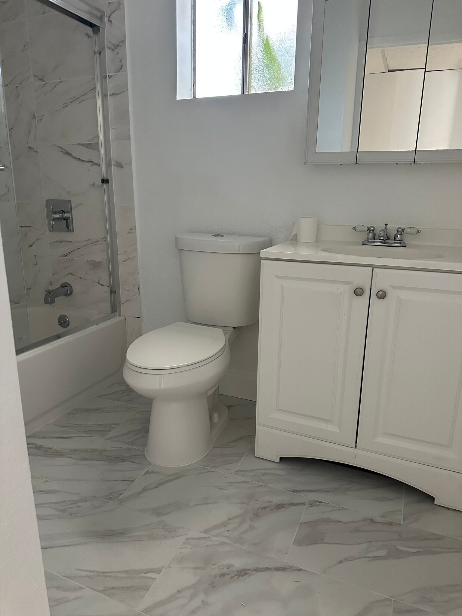 Building Photo - 18350 Hatteras St